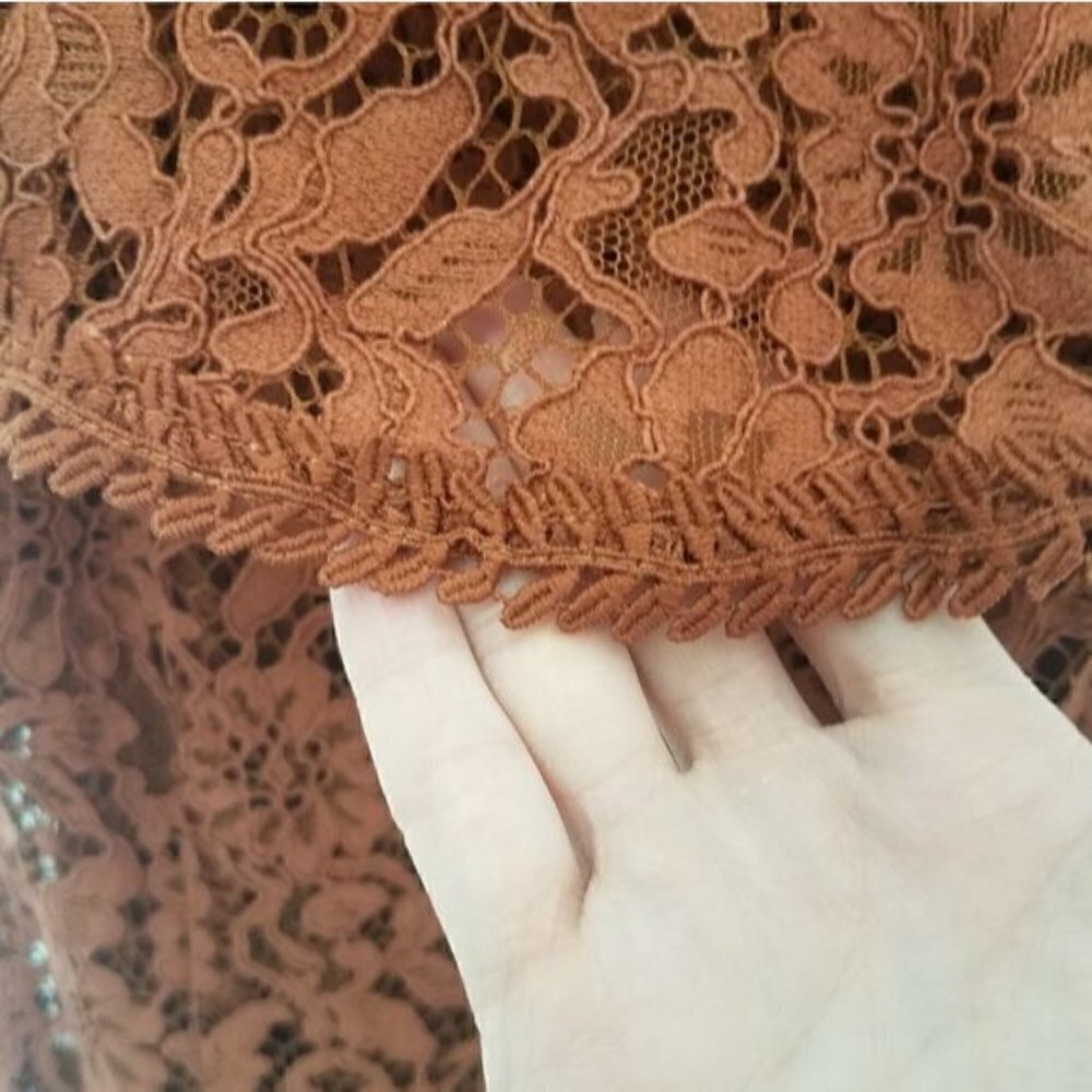 NSR Lace off shoulder midi dress cinnabar med - Picture 11 of 13